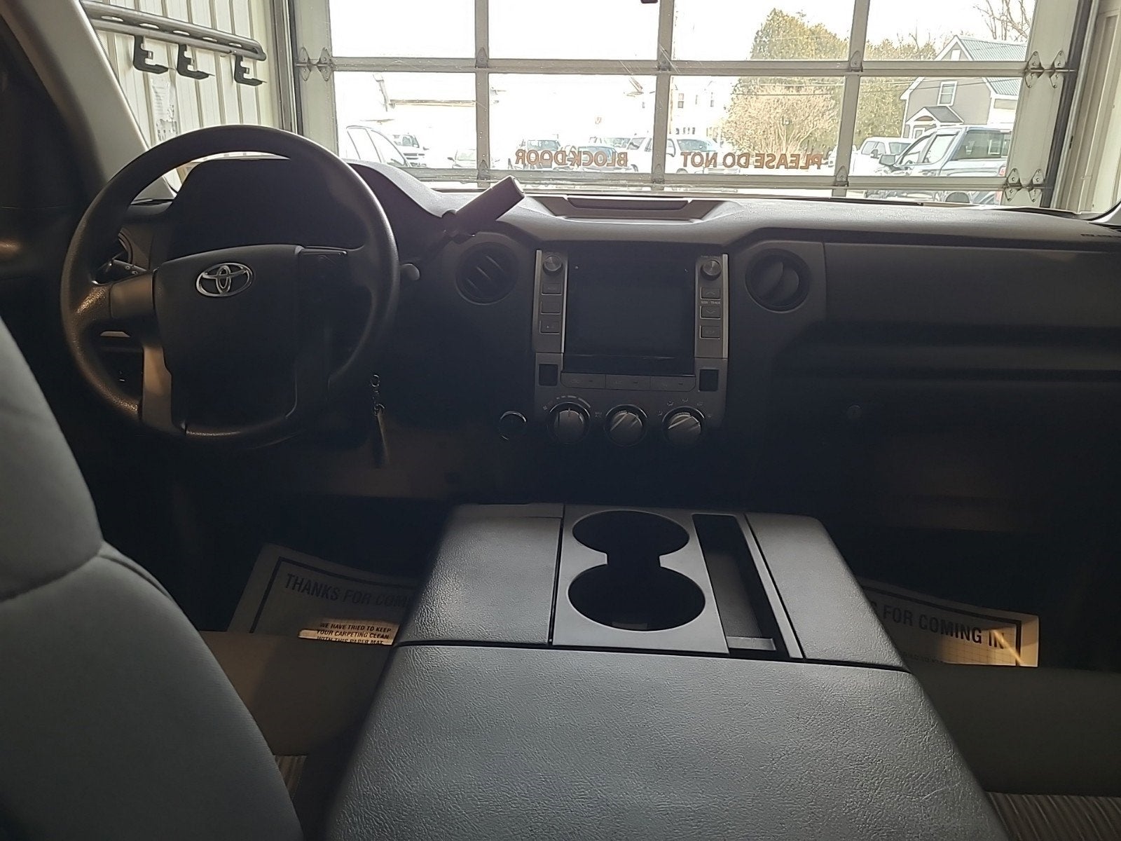 2016 Toyota Tundra 4WD Truck SR